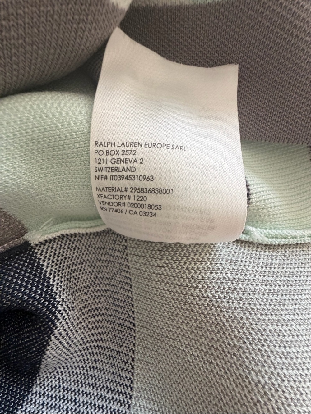 $220 NWOT XS/S Club Monaco Pastel Colorblock Cropped Knit Sweater - Picture 8 of 8